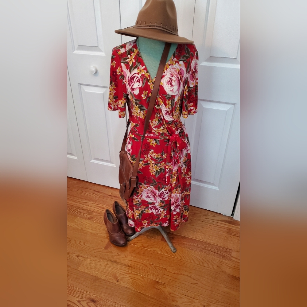 Donna Morgan floral dress